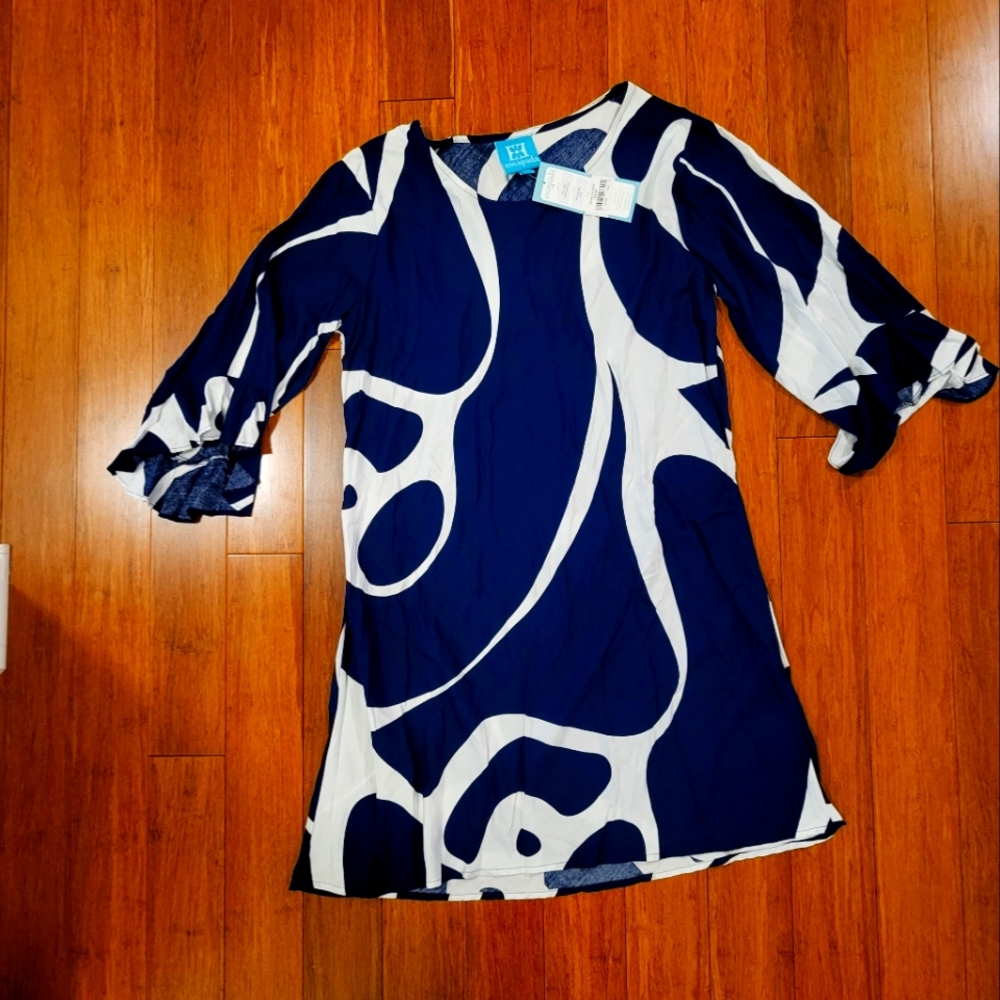 Escapada Navy and White Dress